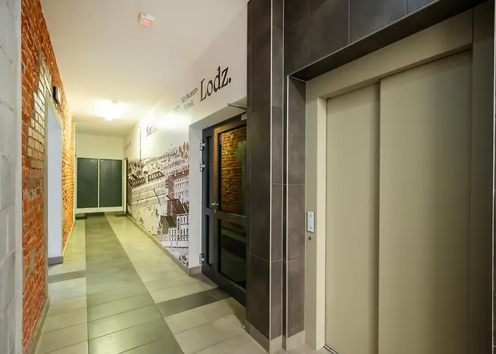 Downtown - Mezzanine, Workspace - By Rentujemy * Łódź