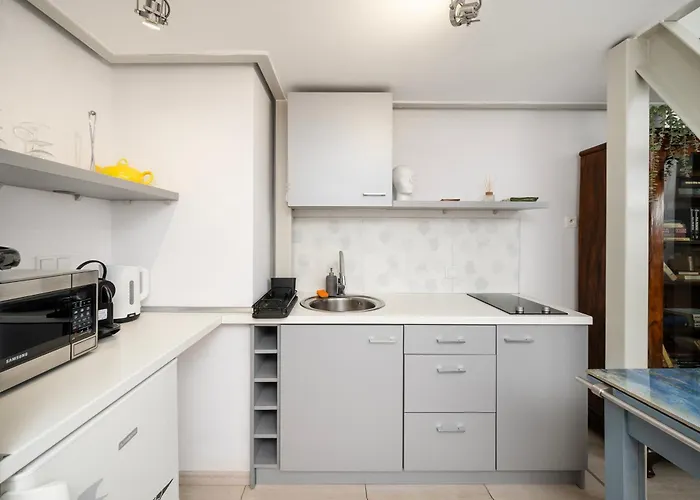 Downtown - Mezzanine, Workspace - By Rentujemy